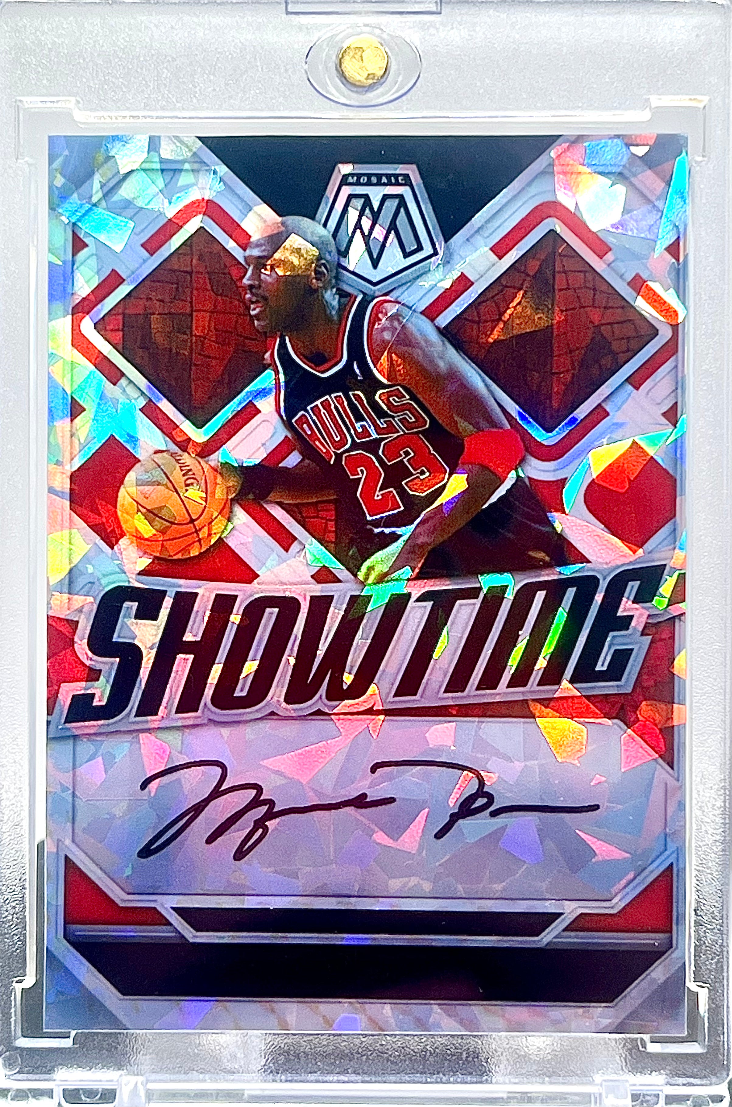 Michael Jordan SP "Showtime" Custom Cracked Ice Holographic Facsimile Auto Limited Edition Novelty Card