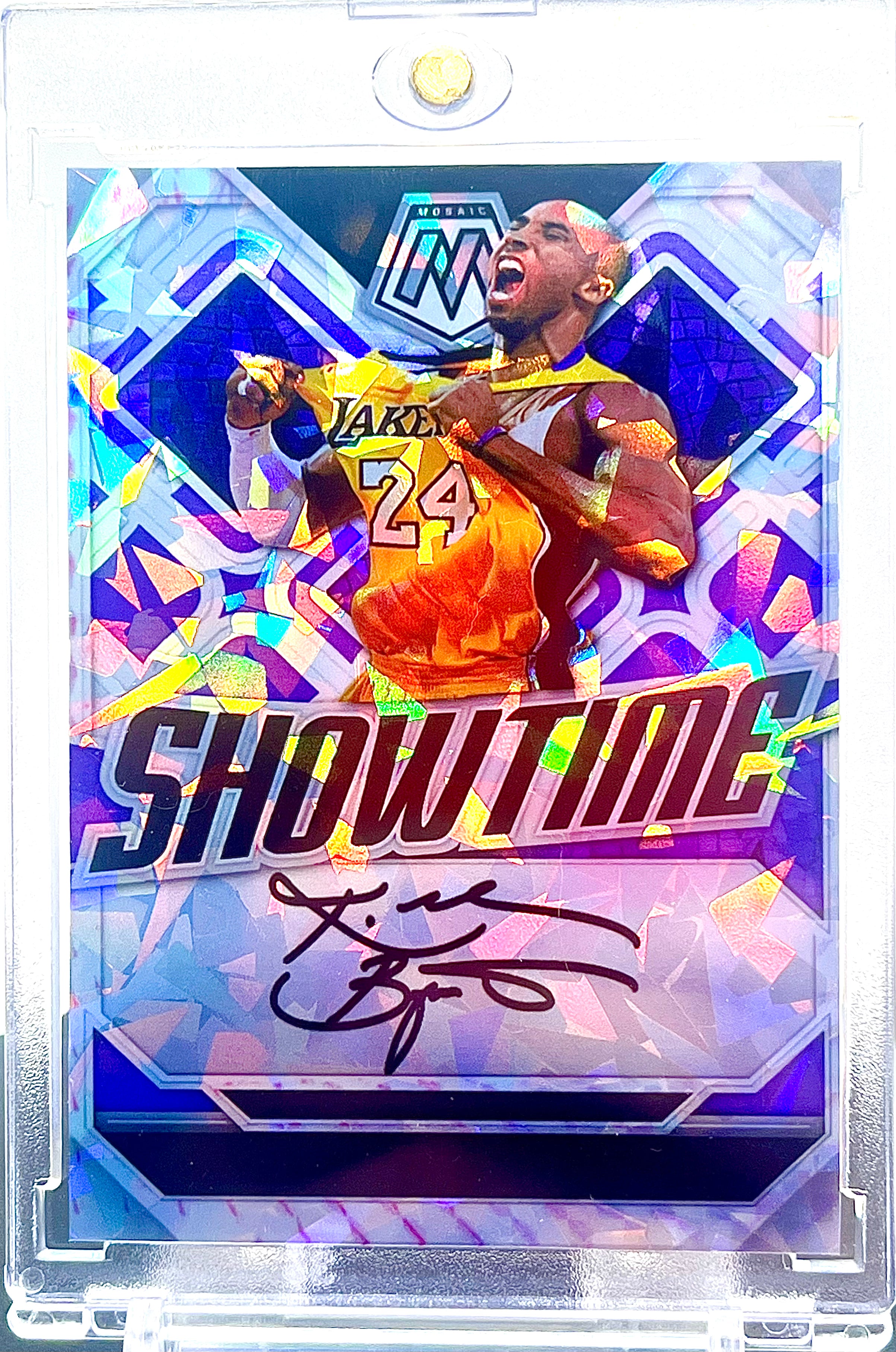 Kobe Bryant SP "Showtime" Custom Cracked Ice Holographic Facsimile Auto Limited Edition Novelty Card