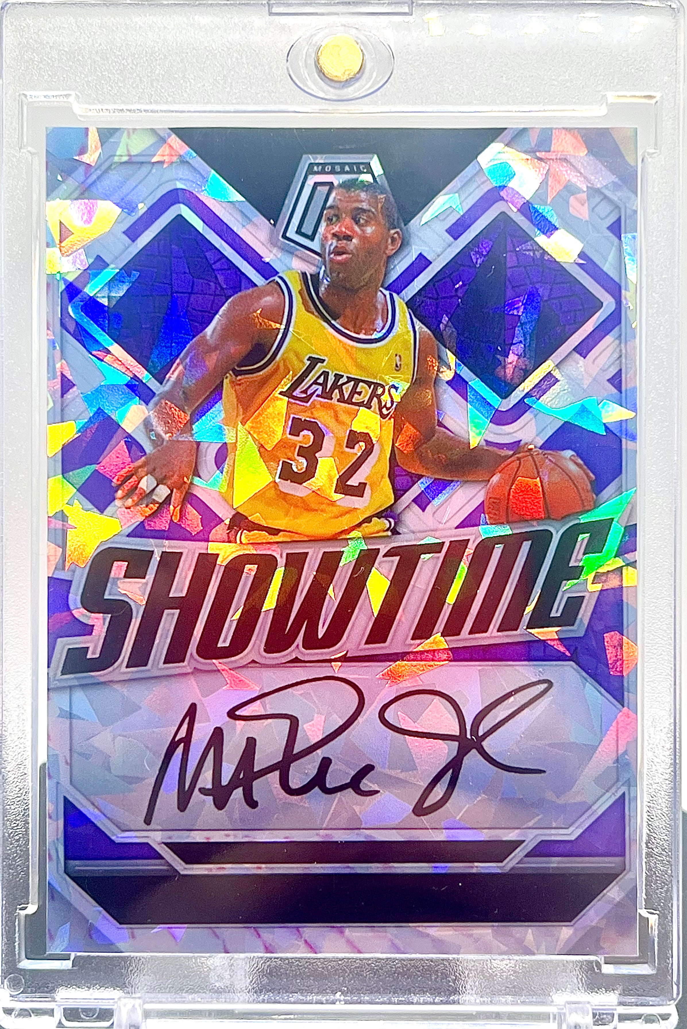 Magic Johnson SP "Showtime" Custom Cracked Ice Holographic Facsimile Auto Limited Edition Novelty Card